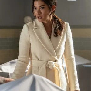 Watson S01 Inga Schlingmann White Coat