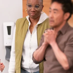 9-1-1 S08 Henrietta Wilson Green Vest