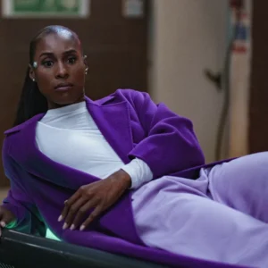 Black Mirror S07 Issa Rae Purple Coat