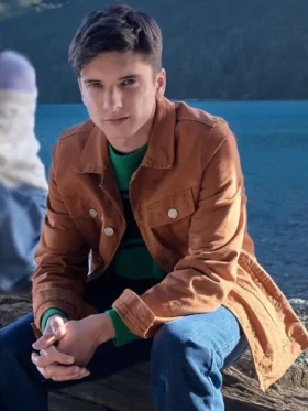 Caught S01 Matías Recalt Brown Jacket