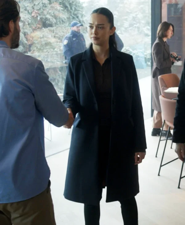 FBI International S04 Vinessa Vidotto Black Coat