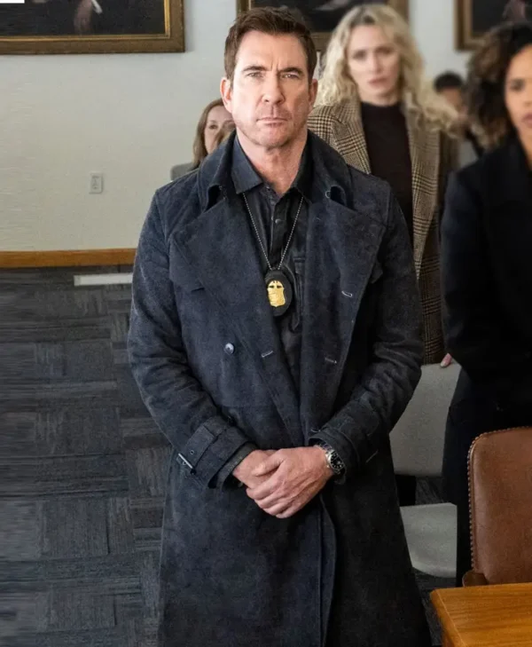 FBI Most Wanted S06 Dylan McDermott Black Coat Side