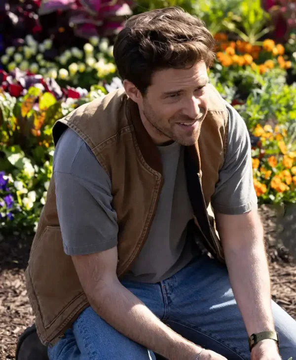 Grosse Pointe Garden Society S01 Ben Rappaport Brown Vest
