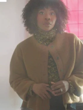 Happy Face S01 Tamera Tomakili Sherpa Jacket Side
