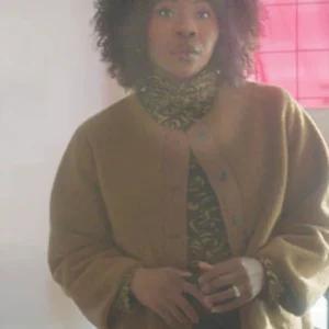 Happy Face S01 Tamera Tomakili Sherpa Jacket Side