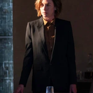 Paradise S01 Julianne Nicholson Black Blazer