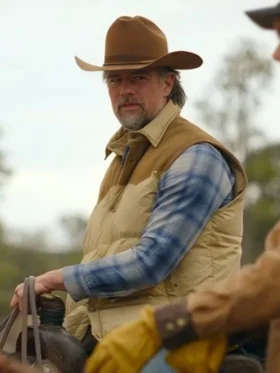 Ransom Canyon S01 Josh Duhamel Puffer Vest Side
