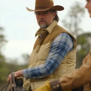 Ransom Canyon S01 Josh Duhamel Puffer Vest Side