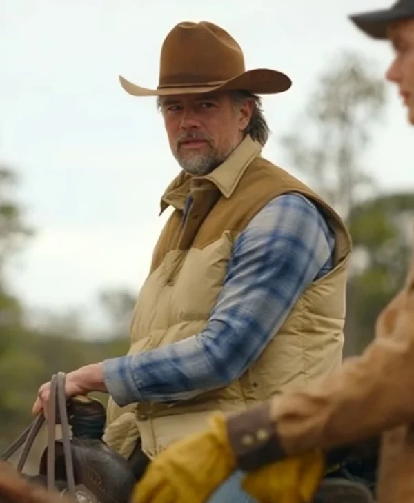 Ransom Canyon S01 Josh Duhamel Puffer Vest Side