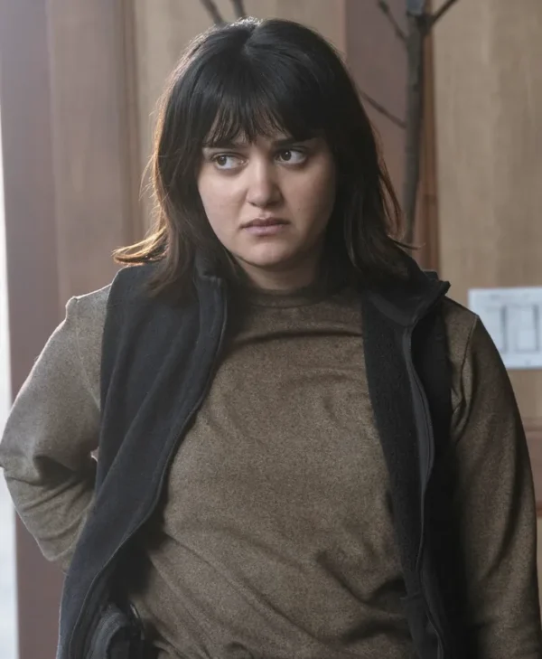 The Last of Us S02 Ariela Barer Black Vest