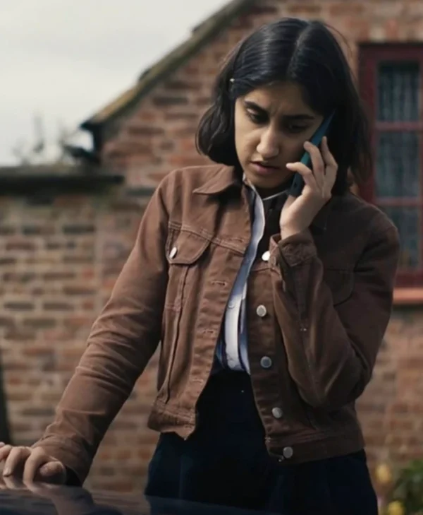 The Stolen Girl S01 Ambika Mod Brown Jacket Side