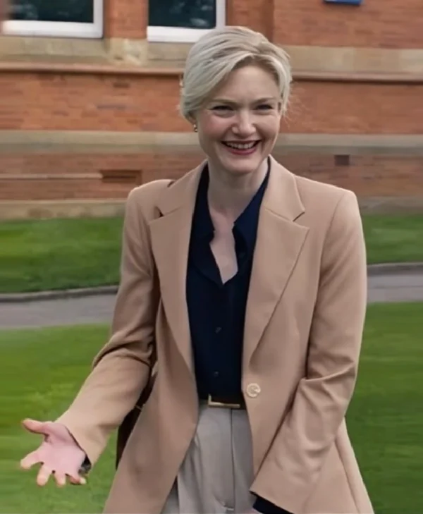 The Stolen Girl S01 Holliday Grainger Brown Blazer Side