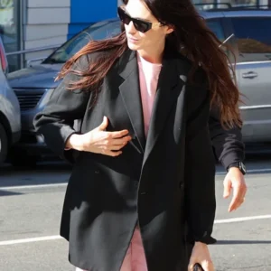 Verity Anne Hathaway Black Blazer Side