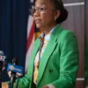 Will Trent S03 Amanda Wagner Green Blazer
