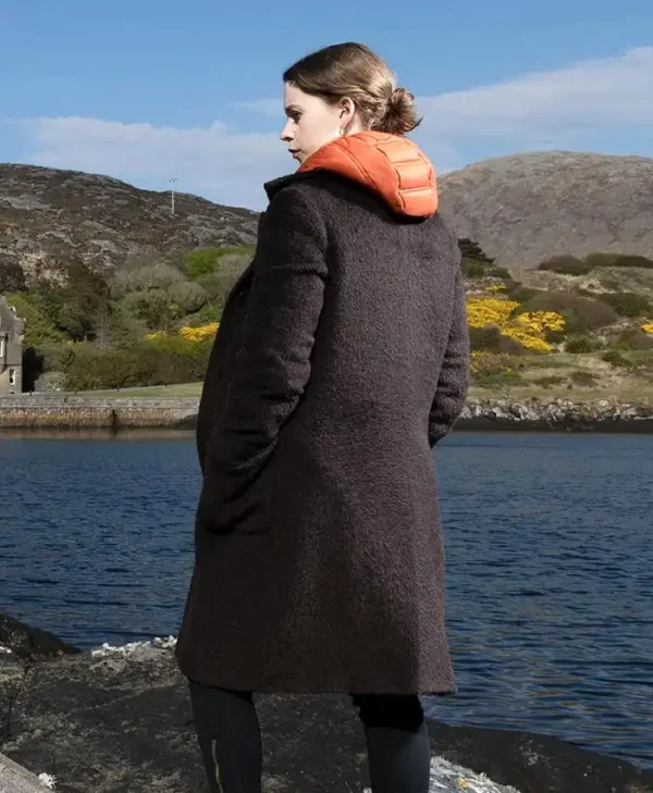 An t-Eilean S01 Sorcha Groundsell Brown Wool Coat