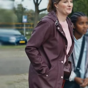 Football Parents S01 Eva van Gessel Purple Coat