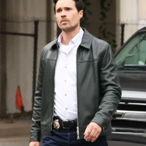 Found S02 Mark Trent Black Jacket Side