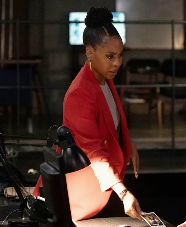 Law and Order Organized Crime S05 Ayanna Bell Red Blazer Front