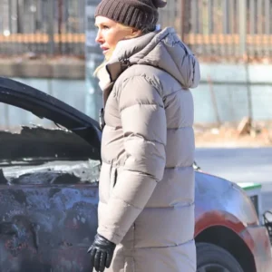 Law and Order SVU S26 Kelli Giddish Grey Coat