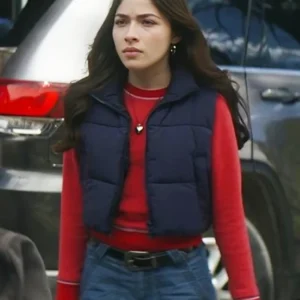 Motorheads S01 Caitlyn Torres Puffer Vest Side