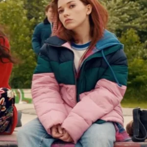 Ginny and Georgia S03 Katie Douglas Puffer Jacket Side