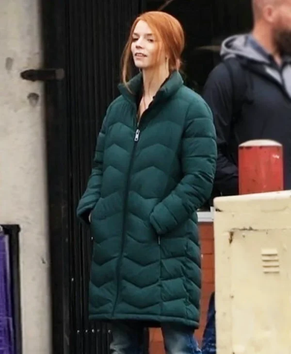 Lucky S01 Anya Taylor-Joy Green Puffer Coat