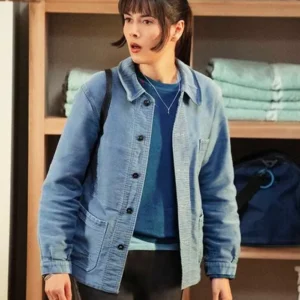 Poker Face S02 Patti Harrison Blue Jacket Side