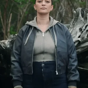 Resident Alien S04 Sara Tomko Cropped Leather Jacket