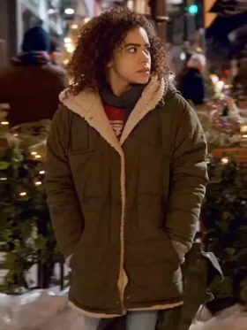 Ginny and Georgia S03 Ginny Miller Green Hooded Jacket Side