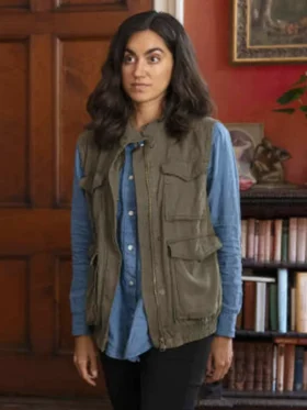 Lynley S01 Sofia Barclay Green Vest Side