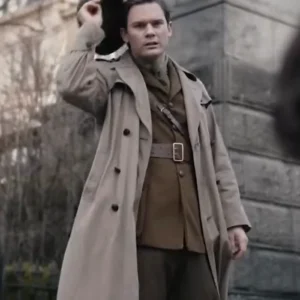 Outlander Blood of My Blood S01 Jeremy Irvine Trench Coat Side