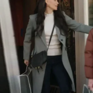 Resident Alien S04 Meredith Garretson Grey Coat