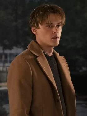 The Summer I Turned Pretty S03 Conrad Brown Coat Side