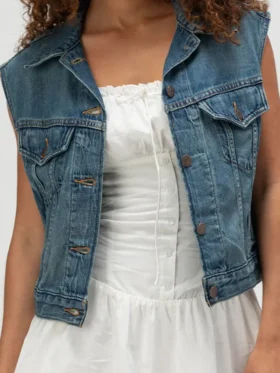Acapulco S04 Regina Reynoso Denim Vest Back