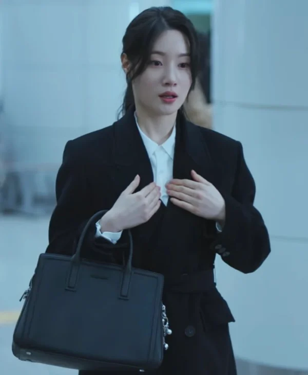 Beyond the Bar S01 Jung Chae-yeon Black Wool Coat