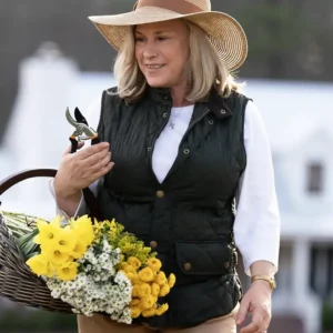 Murdaugh Death in the Family S01 Patricia Arquette Black Vest