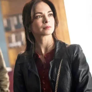 Murder in a Small Town S02 Kristin Kreuk Leather Jacket Side