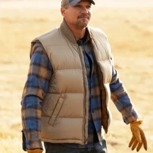 My Life with the Walter Boys S02 Marc Blucas Vest