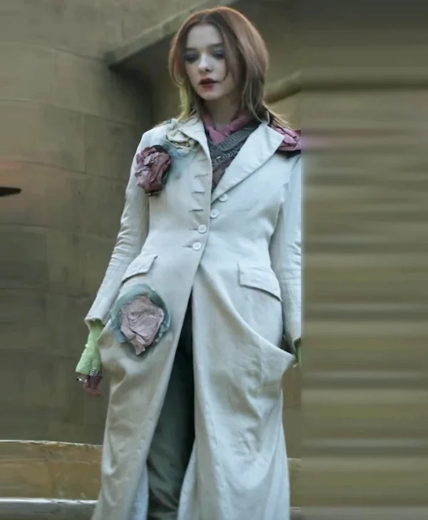 The Sandman S02 Delirium White Long Coat