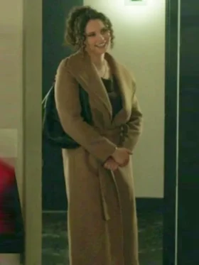 The Summer I Turned Pretty S03 Isabella Briggs Trench Coat Front
