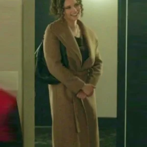 The Summer I Turned Pretty S03 Isabella Briggs Trench Coat Front