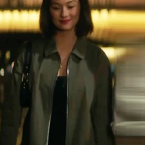 The Summer I Turned Pretty S03 Lola Tung Cotton Jacket Side