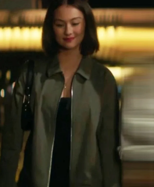 The Summer I Turned Pretty S03 Lola Tung Cotton Jacket Side