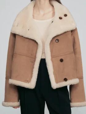 The Summer I Turned Pretty S03 Lola Tung Shearling Jacket
