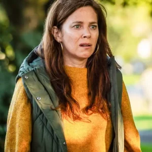 Unforgivable Anna Friel Green Quilted Vest