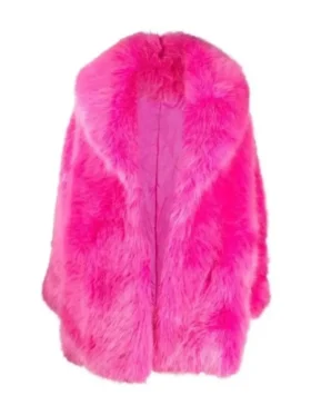 sabrina carpenter fur coat