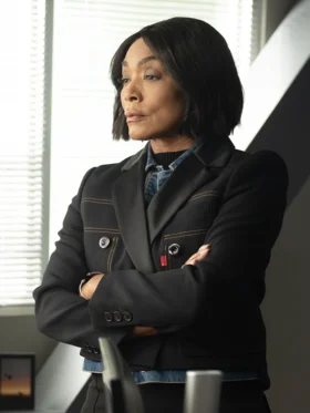 9-1-1 S09 Angela Bassett Cropped Jacket Front