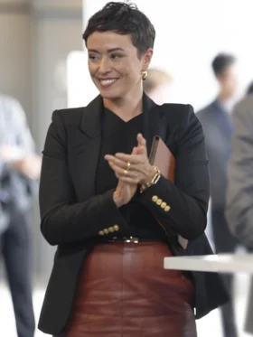 9-1-1 S09 Briana Venskus Black Blazer Side