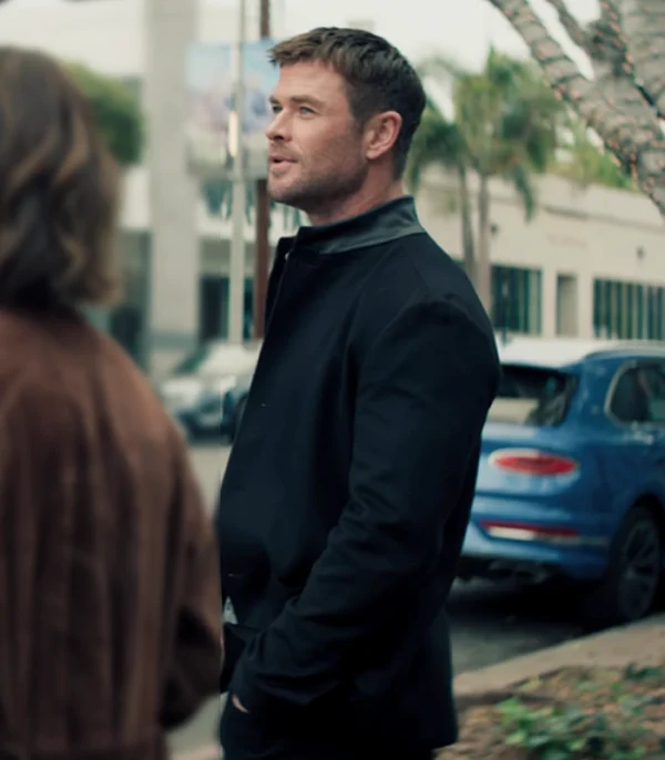 Crime 101 Chris Hemsworth Black Coat