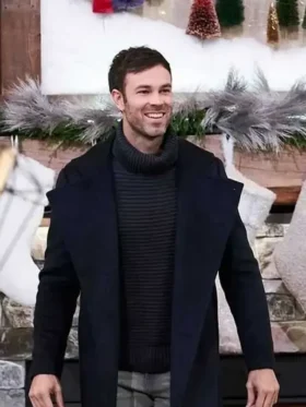 Dominick Whelton Trench Coat – 12 Dates of Christmas S02